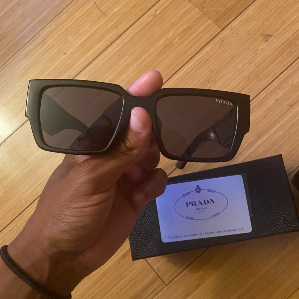 Women luxury Sunglasses